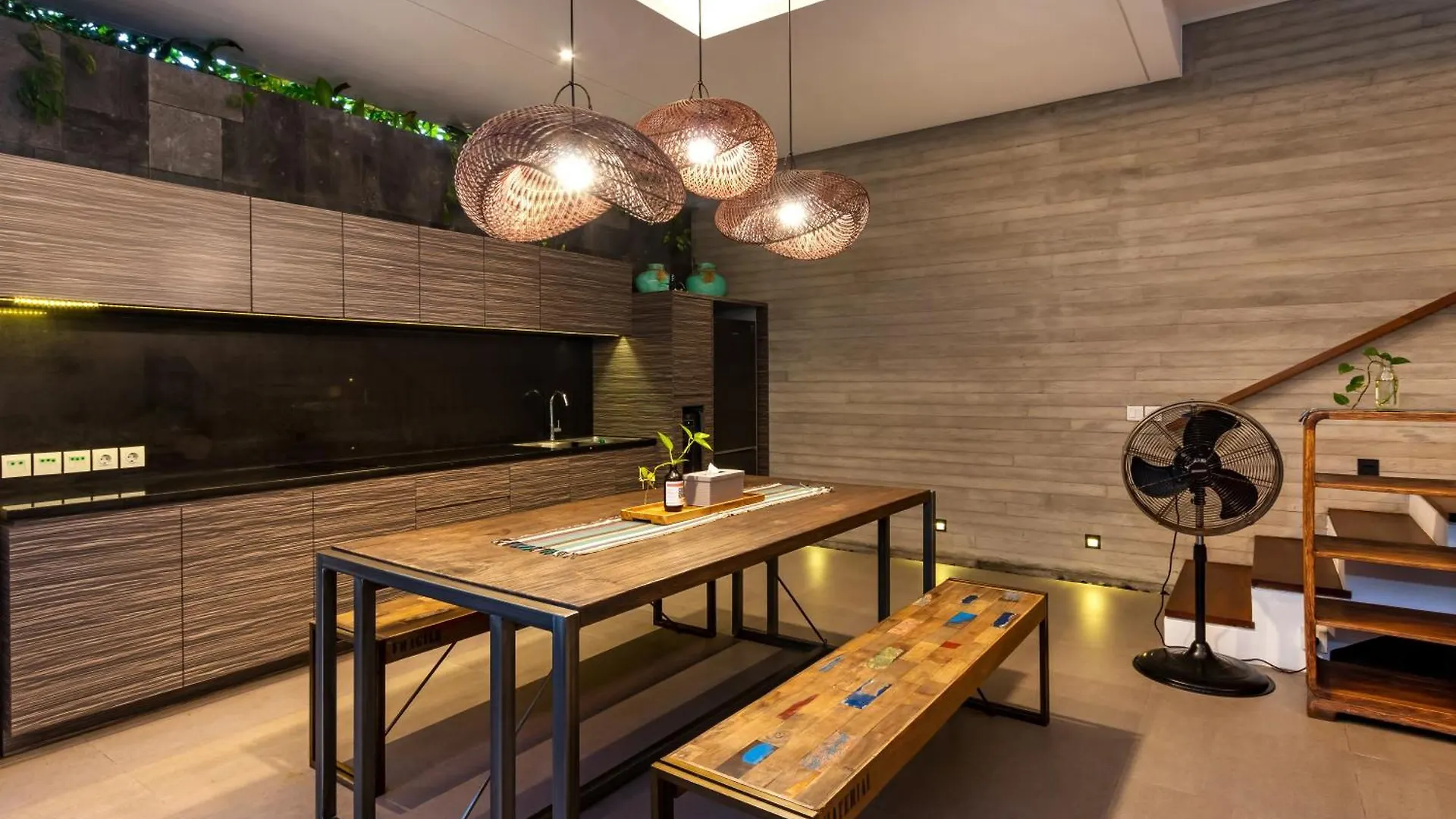 The Swan Villas By Villa Finder Seminyak