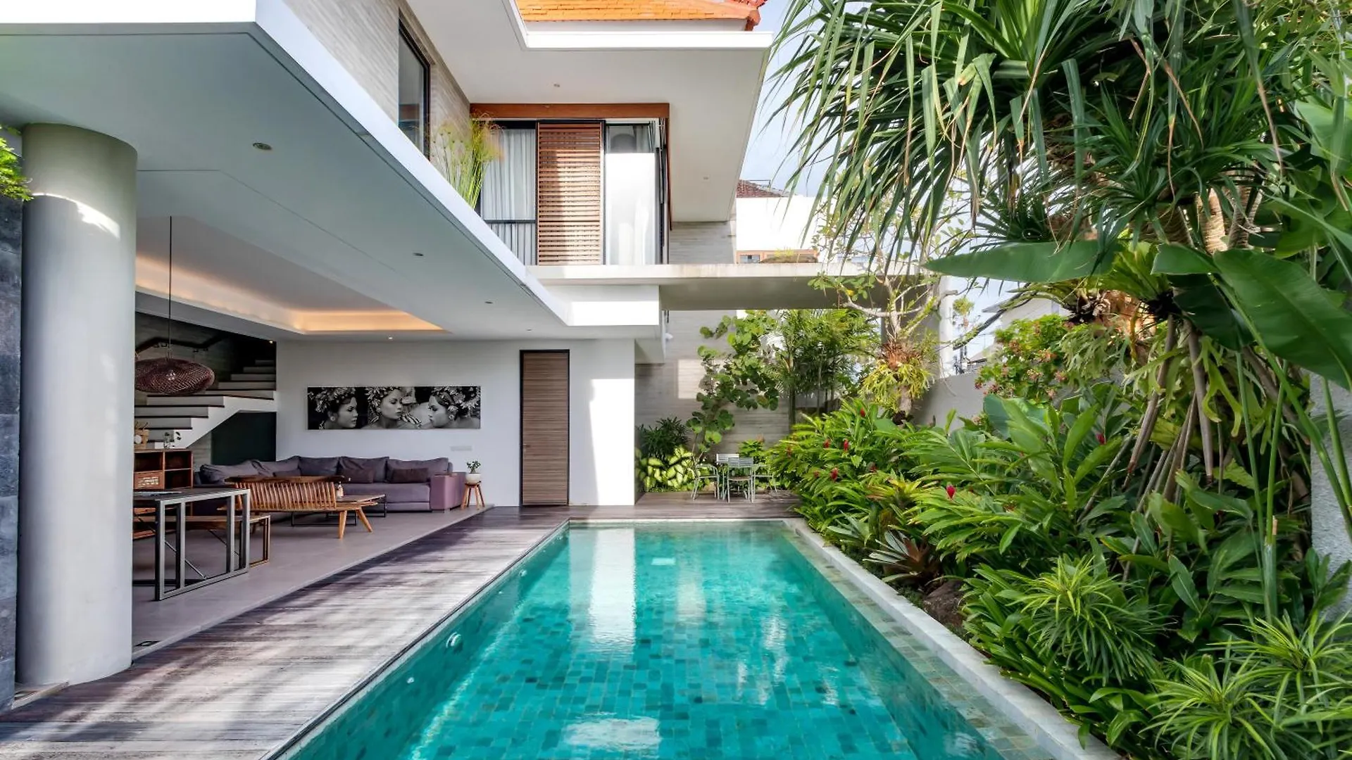 The Swan Villas By Villa Finder Seminyak